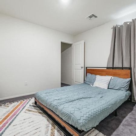 투산 Spacious Cozy Oasis For 10 People, Near Airport 빌라 외부 사진